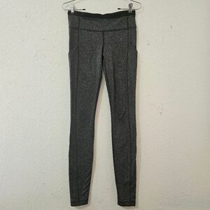 Lululemon Athletica Speed Tight II herringbone pattern, tagless